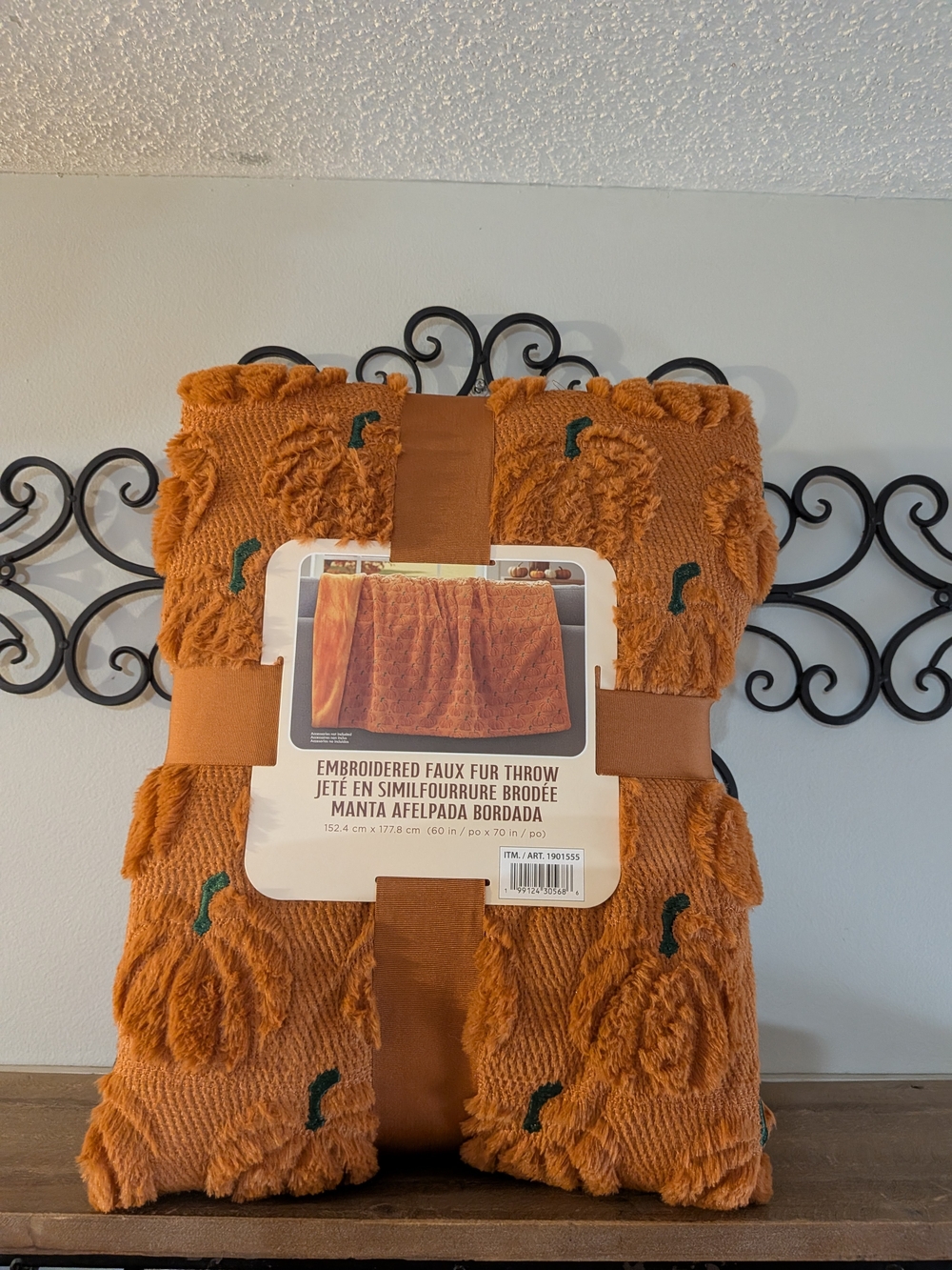 Costco Viral Tiktok Halloween Pumpkin Embroidered Throw NWT